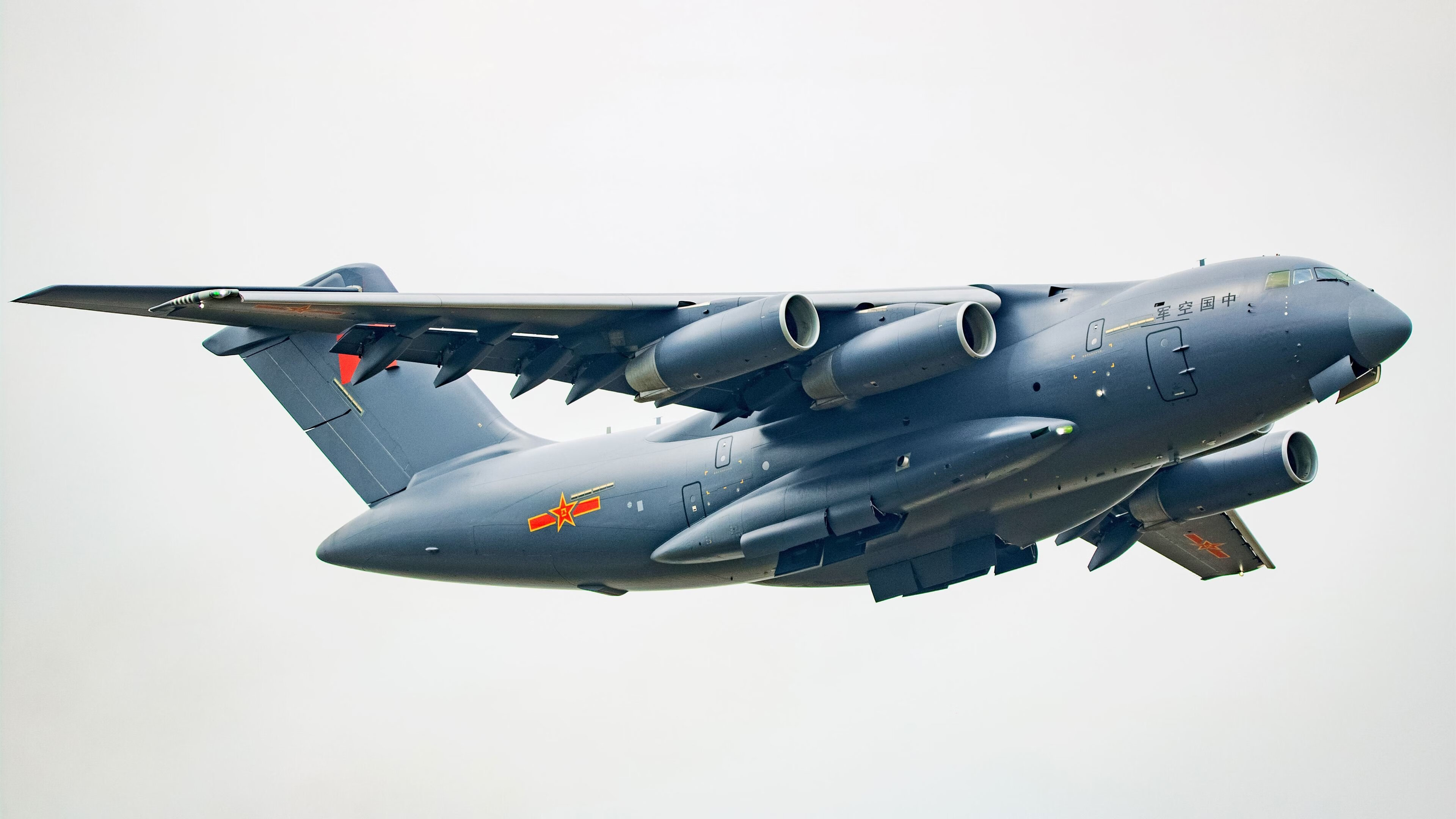 德甲攻守对抗：精彩场面不断激烈！，德甲进攻型球队