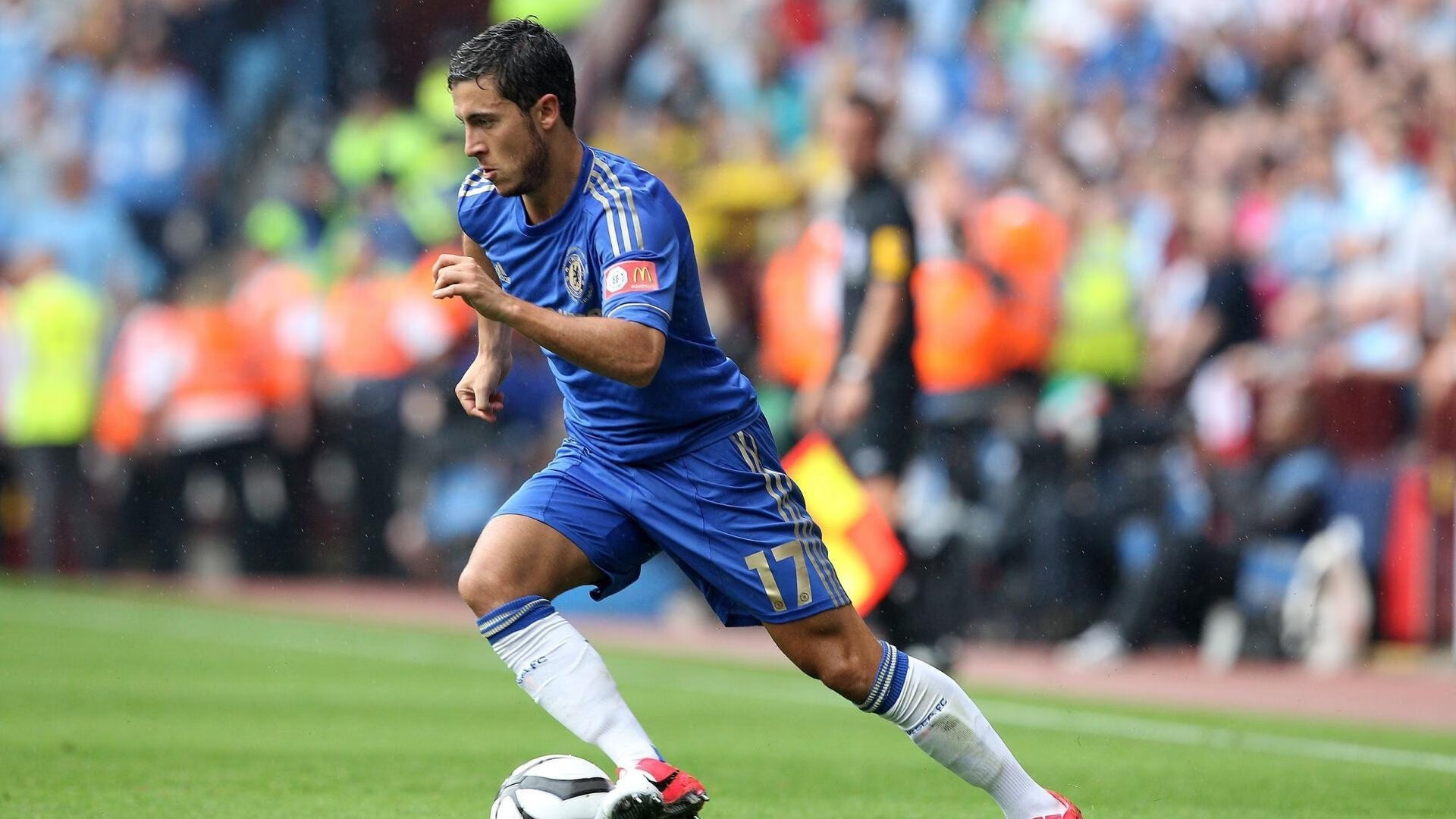 中国足球行业标准体系建设取得阶段性成果，行业迎来新规范，中国足球制度