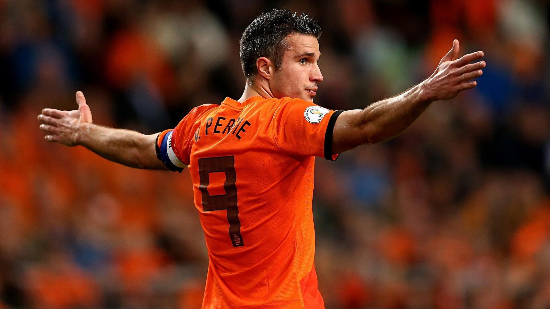 中国足球运动员海外发展观察：机遇与挑战，中国足球队员在国外效力